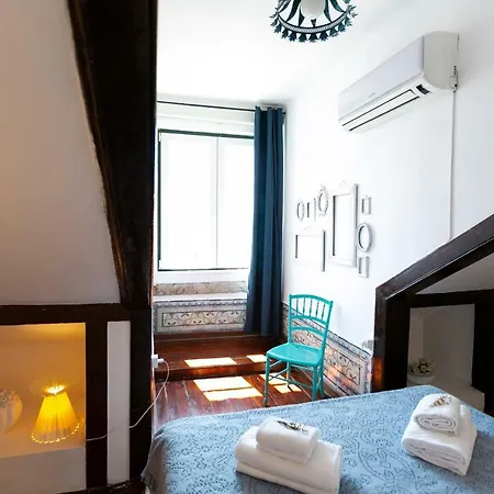 Casa Da Baixa, Renovated Beautiful 2 Bedroom Downtown Apartment *